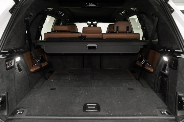 2023 BMW X7 G07 LCI xDrive40d M Sport SUV image 17