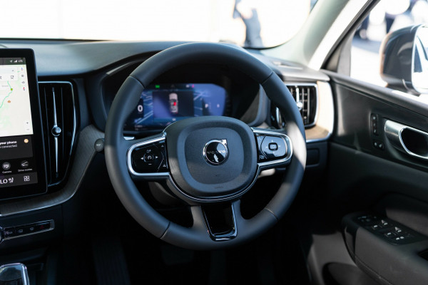 2025 MY26 Volvo XC60 UZ Plus B5 Bright SUV Image 13