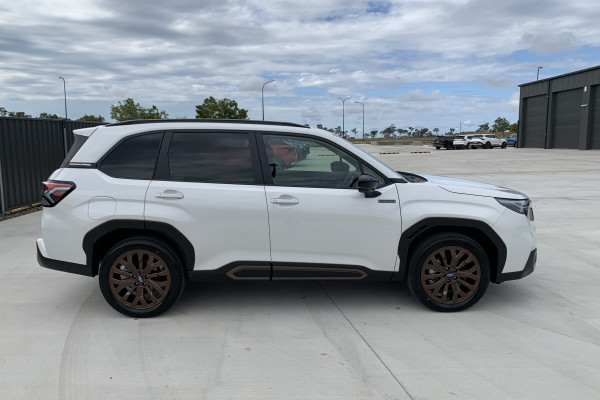2025 MY26 Subaru Forester S6 Hybrid Sport SUV Image 8