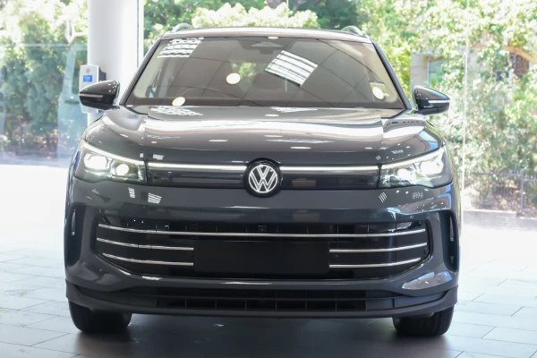 2025 Volkswagen Tiguan CT 150TSI Elegance SUV Image 4