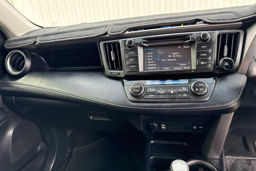 2017 Toyota RAV4 ASA44R GXL SUV Image 16