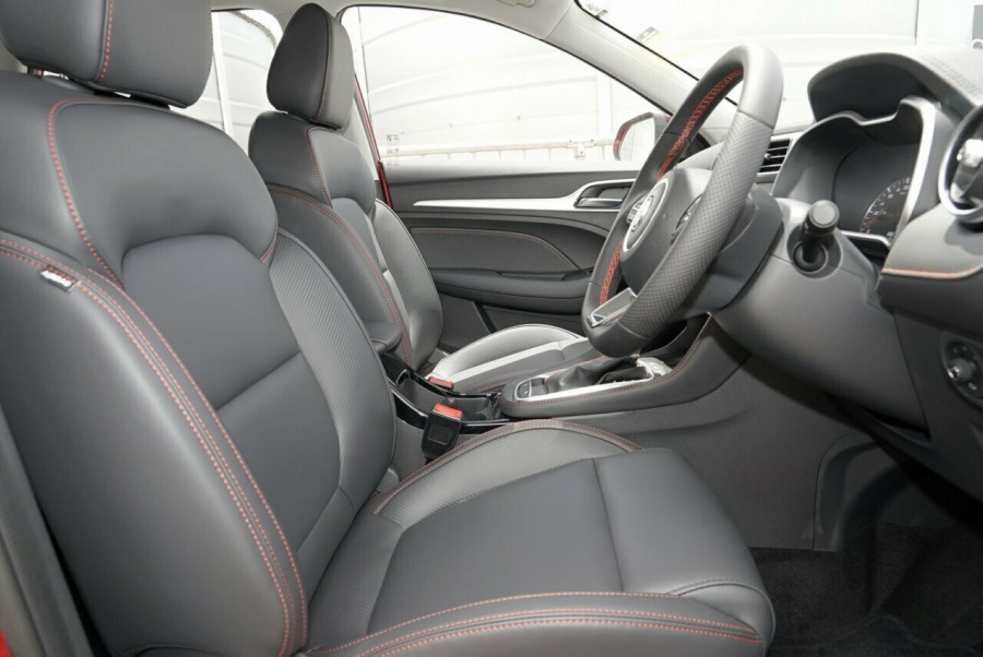 2024 MG ZST S13 Excite SUV Image 8