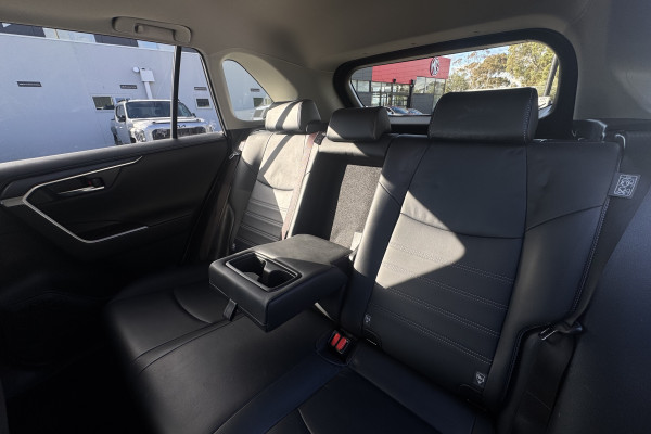 2019 Toyota RAV4 ASA44R Cruiser SUV Image 14