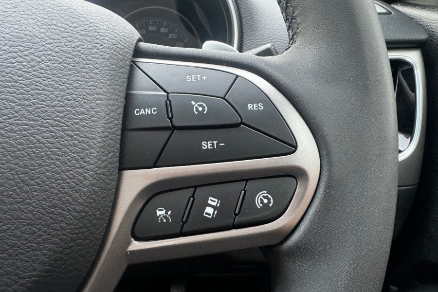 2021 Jeep Cherokee KL Limited SUV Image 13