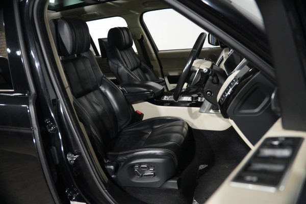 2014 Land Rover Range Rover Autobiography SUV image 28
