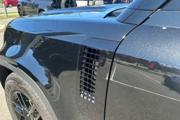 2025 MY26 Land Rover Defender L663 110 D250 S SUV Image 10