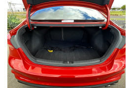 2016 MY17 Hyundai Elantra AD SR Sedan