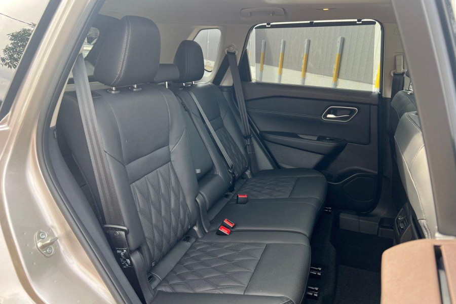2024 MY25 Nissan X-TRAIL T33 Ti-L e-POWER SUV Image 21