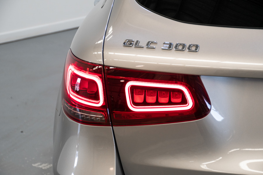 2019 Mercedes-Benz GLC-Class GLC300 SUV Image 11