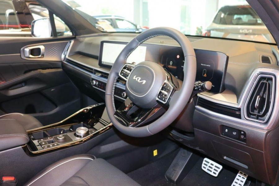 2024 MY25 Kia Sorento MQ4 PE HEV GT-Line SUV Image 13