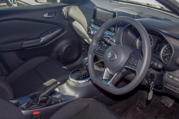 2020 Nissan Juke F16 ST+ Hatchback
