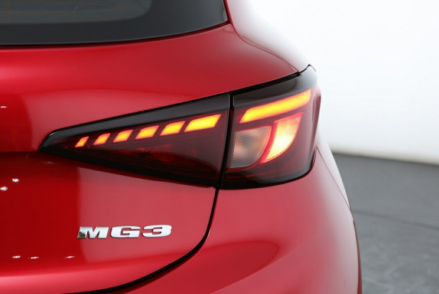 2024 MY24.5 MG MG3 ZP22 Excite Hybrid+ Hatch Image 12