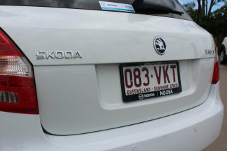 2014 MY15 Skoda Fabia 5JF MY15 77TSI DSG Ambition Hatchback Image 5