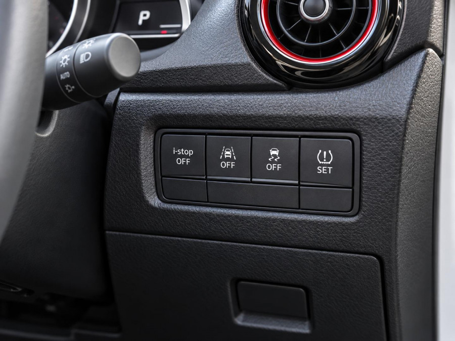 2026 Mazda 2 DJ Series G15 Evolve Hatch Image 12