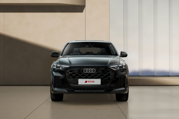 2026 Audi RS Q8 F1  TFSI SUV
