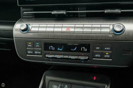 2025 Hyundai KONA SX2.V2 Premium SUV image 10