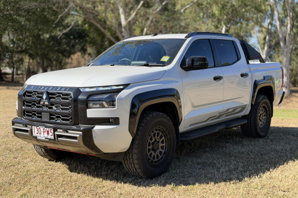 2026 Mitsubishi Triton MV GSR Ute Image 3
