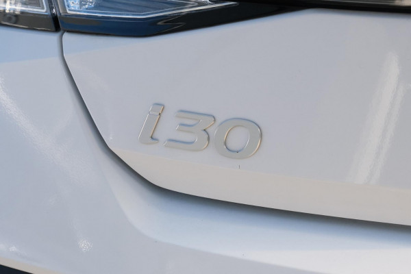 2024 MY25 Hyundai i30 CN7.V2 Premium Sedan Image 23