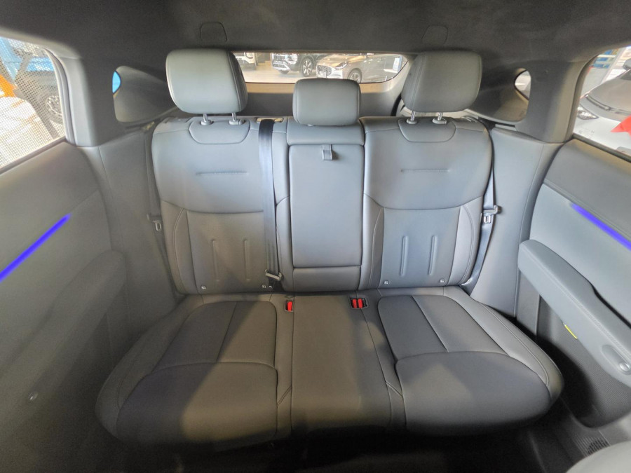 2026 XPeng G6  Long Range SUV Image 36