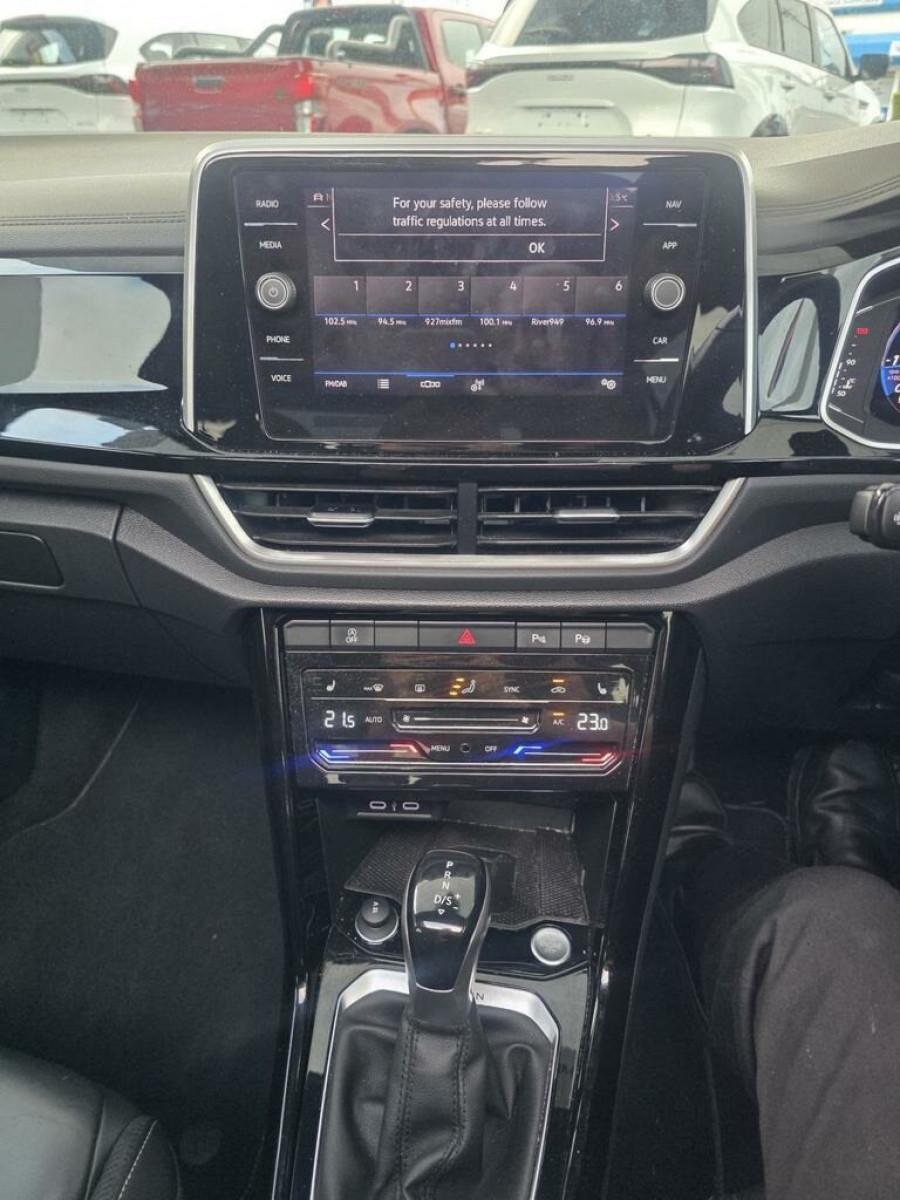 2022 MY23 Volkswagen T-Roc D11 140TSI R-Line SUV Image 19