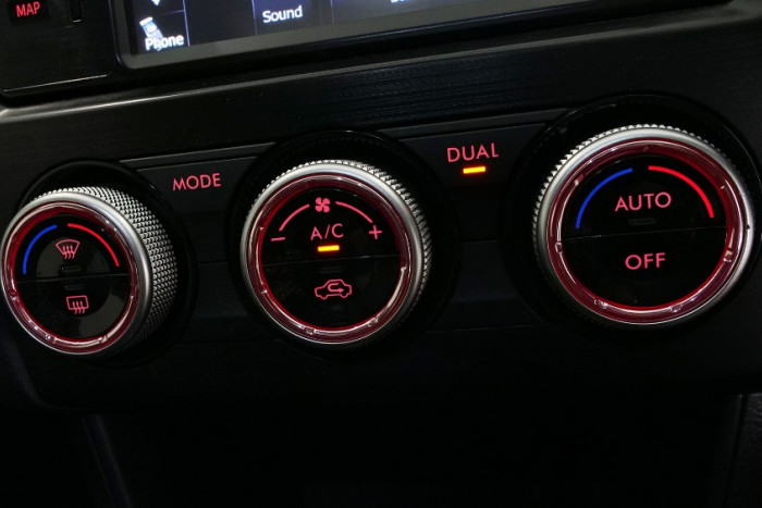 2014 Subaru XV G4-X 2.0i-S Suv Image 11