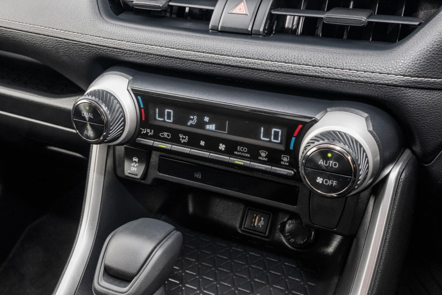2025 Toyota RAV4 AXAH52R GX SUV Image 16