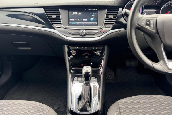2017 Holden Astra BK R Hatch Image 16