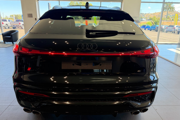 2025 Audi SQ5 GU  SUV Image 8