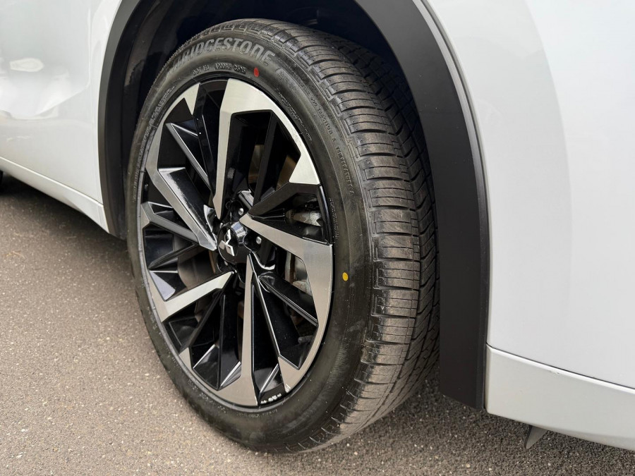 2024 Mitsubishi Outlander ZM Exceed Tourer SUV Image 14