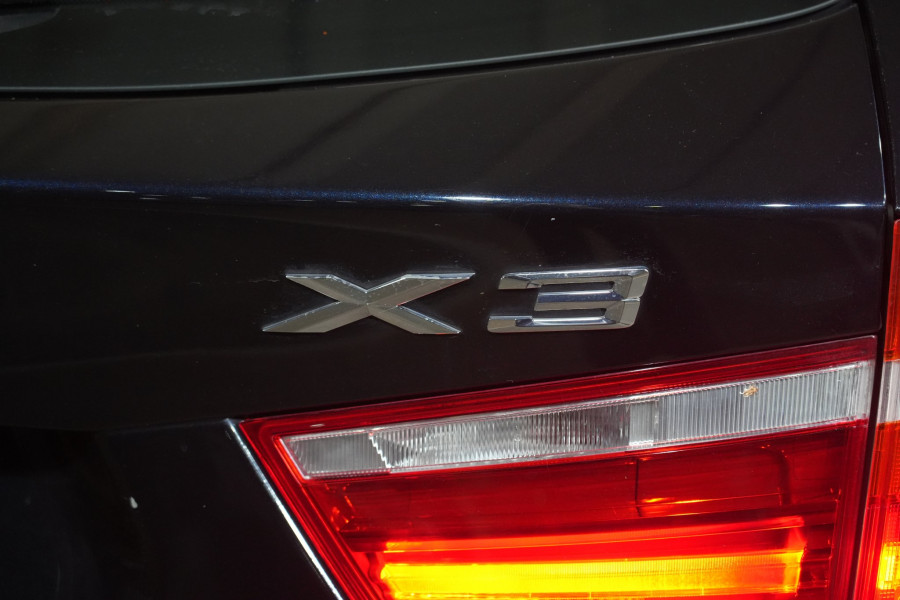 2017 BMW X3 xDrive20d SUV Image 9