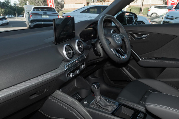 2026 Audi SQ2 GA  SUV image 8