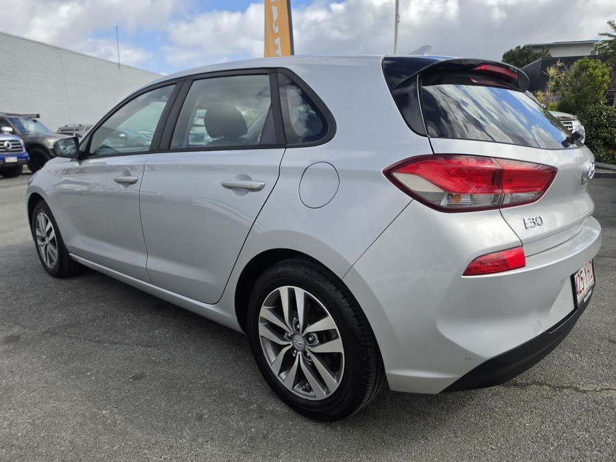 2018 Hyundai i30 PD Active Hatch Image 9