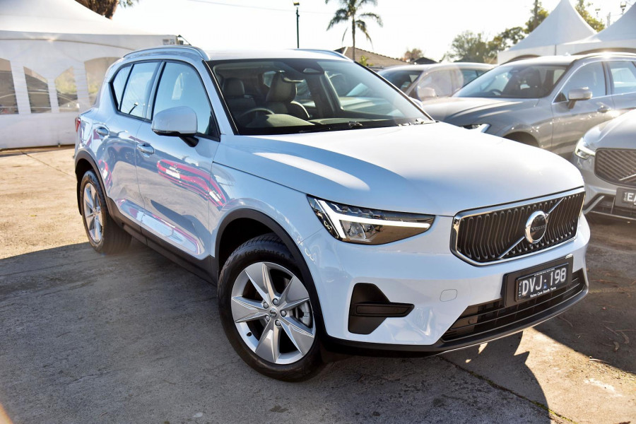 2025 MY26 Volvo XC40 XZ Plus B4 SUV Image 1