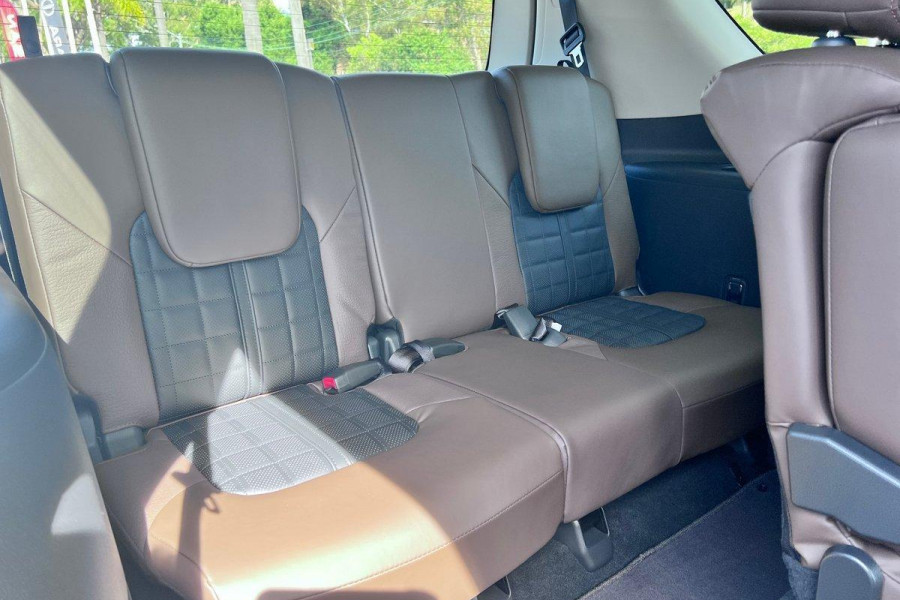 2025 Nissan Patrol Y62 Series 5 Ti SUV Image 14