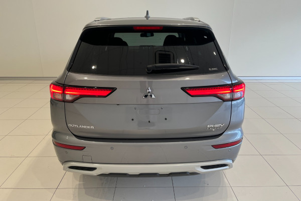 2022 Mitsubishi Outlander ZM Exceed SUV Image 5