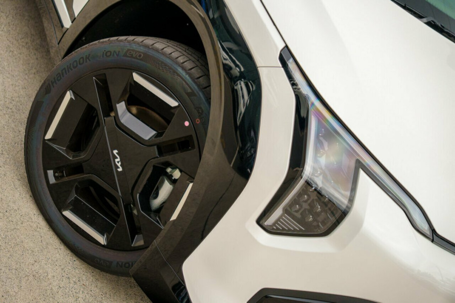 2025 Kia EV3 SV GT-Line SUV Image 6