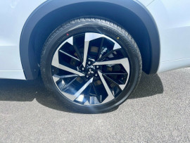 2024 Mitsubishi Outlander ZM Exceed Tourer SUV image 18