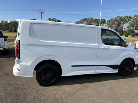 2024 MY24.75 Ford Transit VO 350L Van image 12