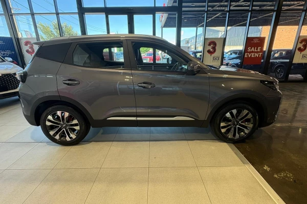 2026 Chery Tiggo 4  Ultimate SUV Image 2
