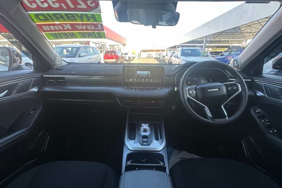 2024 GWM Haval Jolion A01 Premium Hybrid SUV Image 16