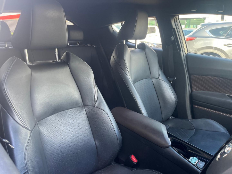 2019 Toyota C-HR NGX10R Koba SUV Image 12