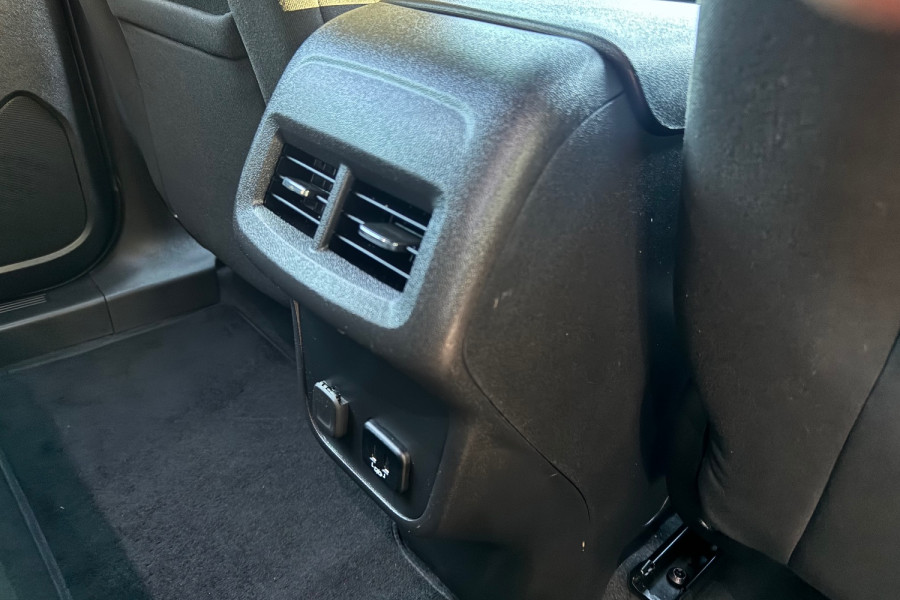 2018 Holden Equinox EQ LT SUV Image 17