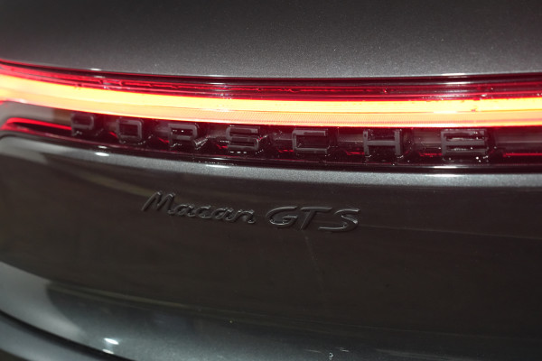 2020 Porsche Macan GTS SUV image 9