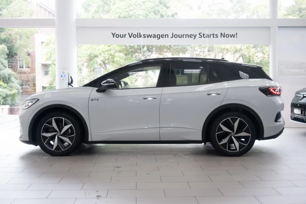 2025 MY25.5 Volkswagen ID. 4 E2 GTX SUV Image 3