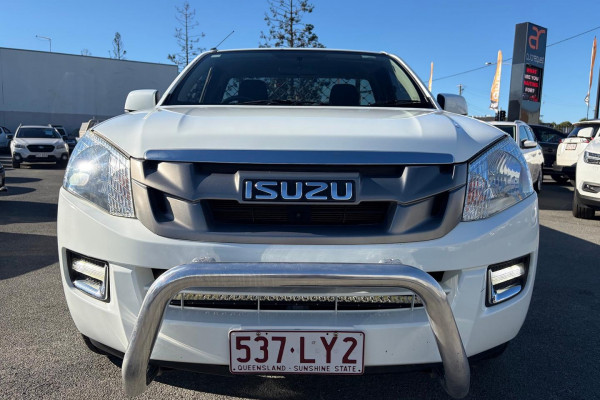 2015 Isuzu D-MAX  SX Cab Chassis Image 4
