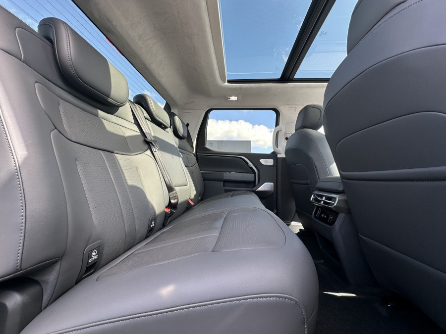 2025 MG U9 Explore Pro Ute Image 11