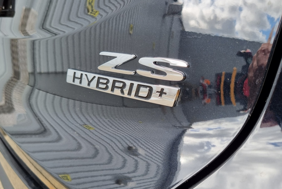 2024 MG ZS Essence 1.5P/Hybrid SUV Image 11