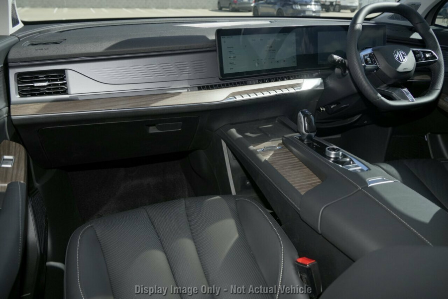 2025 MG QS IS31 Essence SUV Image 6