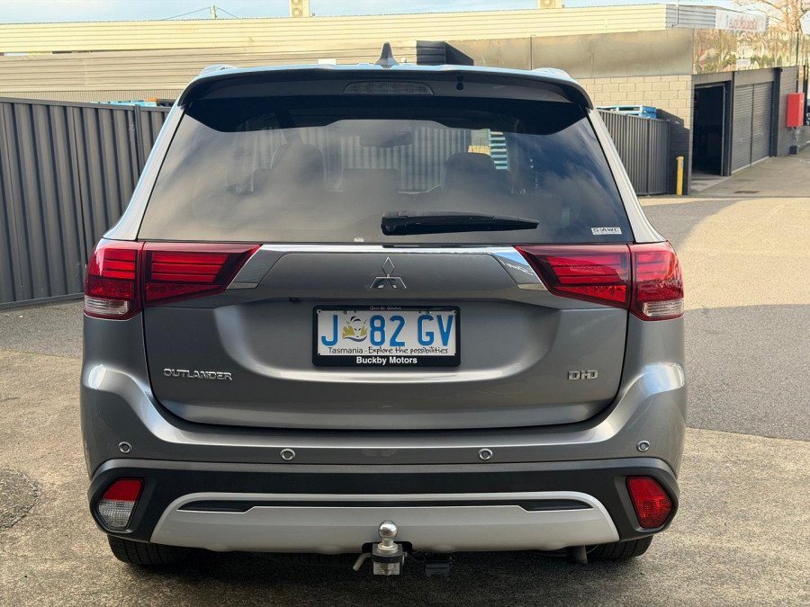 2020 MY21 Mitsubishi Outlander ZL Exceed SUV Image 4