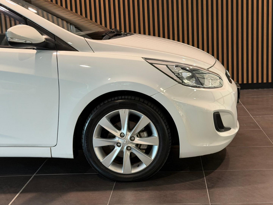 2019 Hyundai Accent RB6 Sport Hatch Image 6
